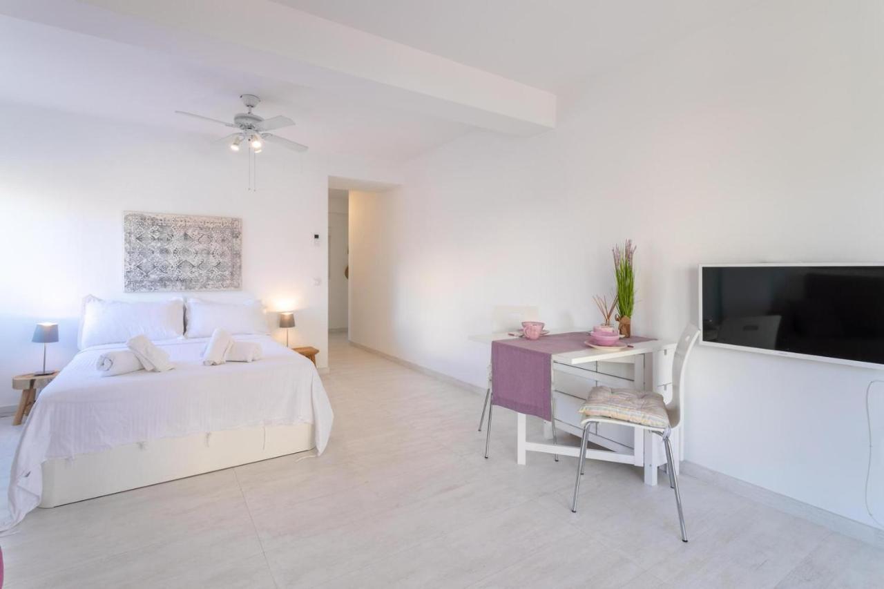 Apartment Very And Modern Front Of The