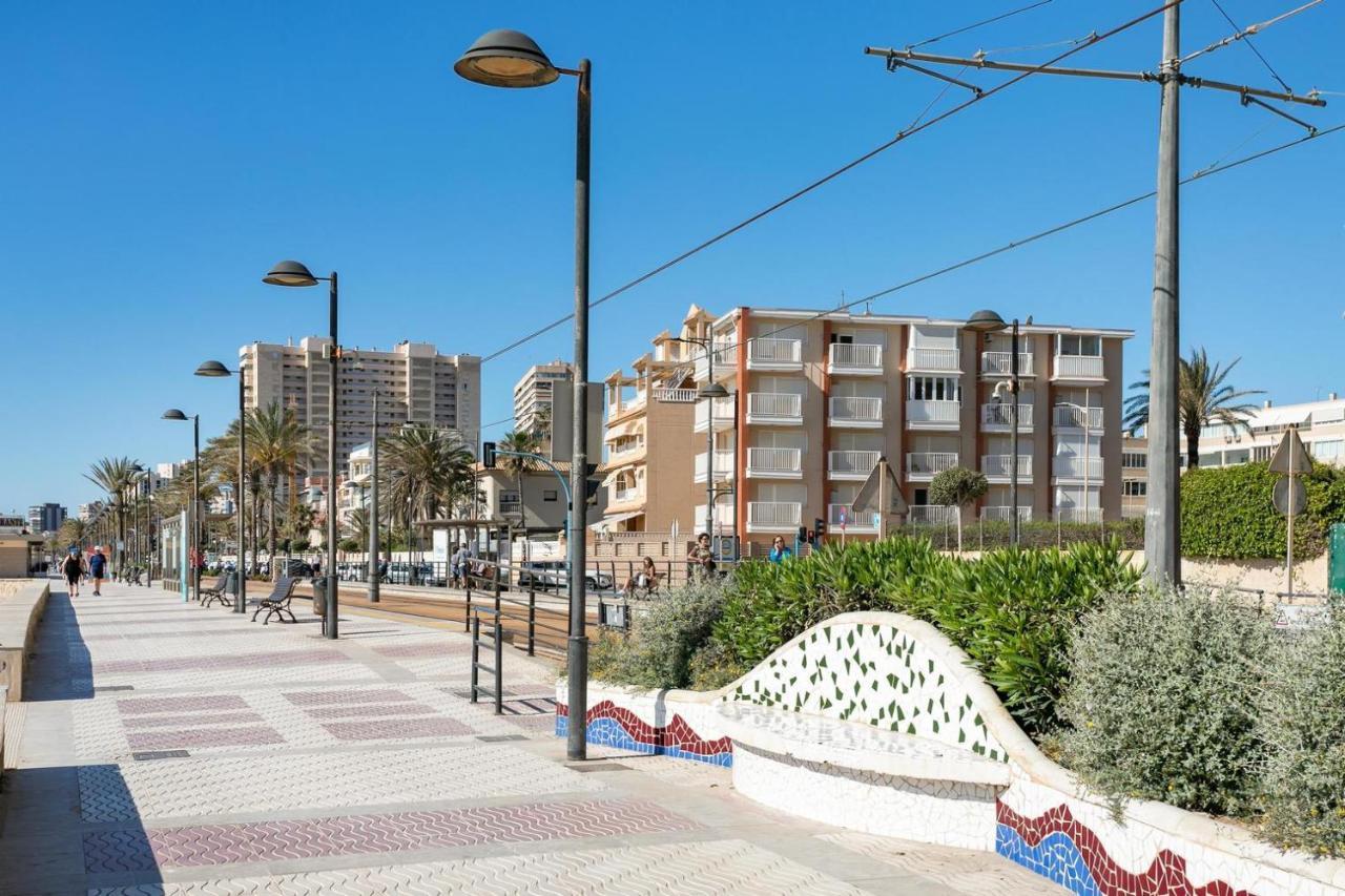 Apartamento Very And Modern Front Of The